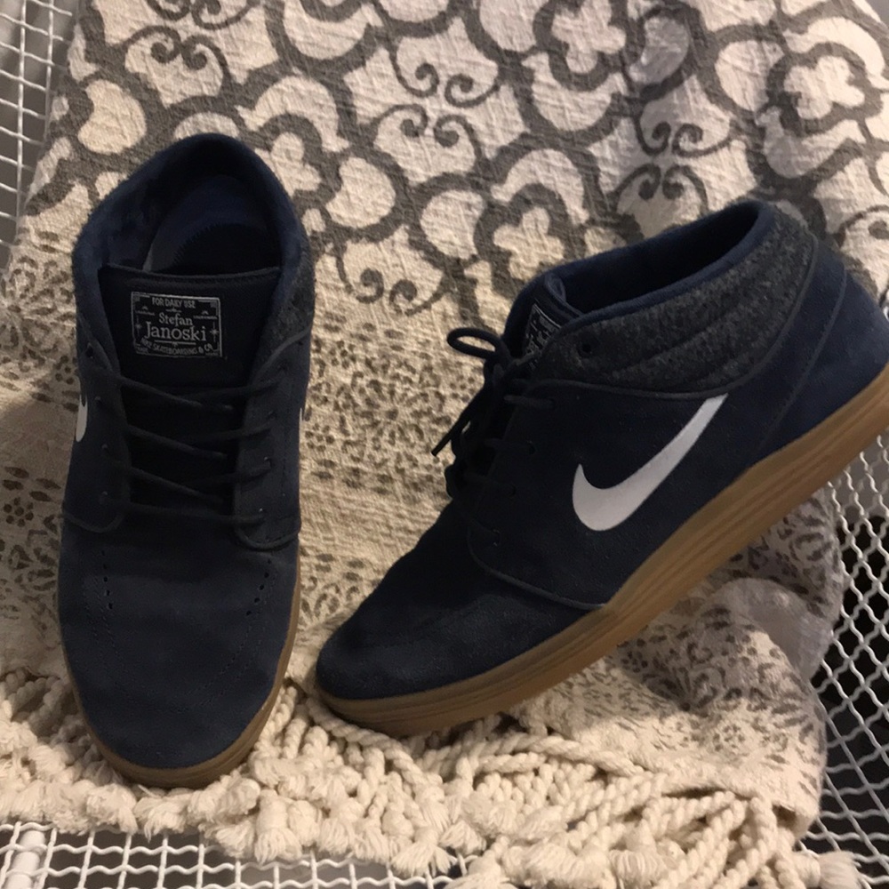 Nike Stefan Janoski Mids- Men’s 9.5